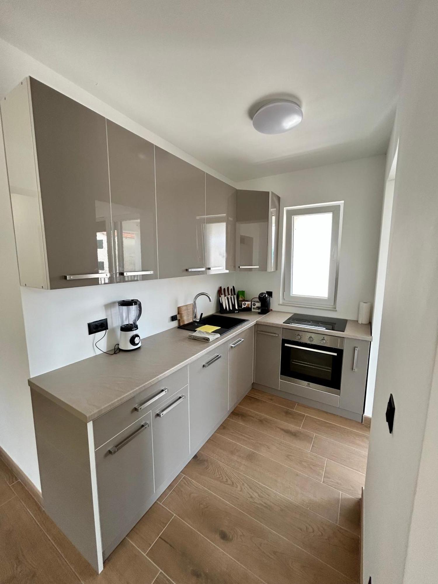 Harmony Suites Bol Buitenkant foto